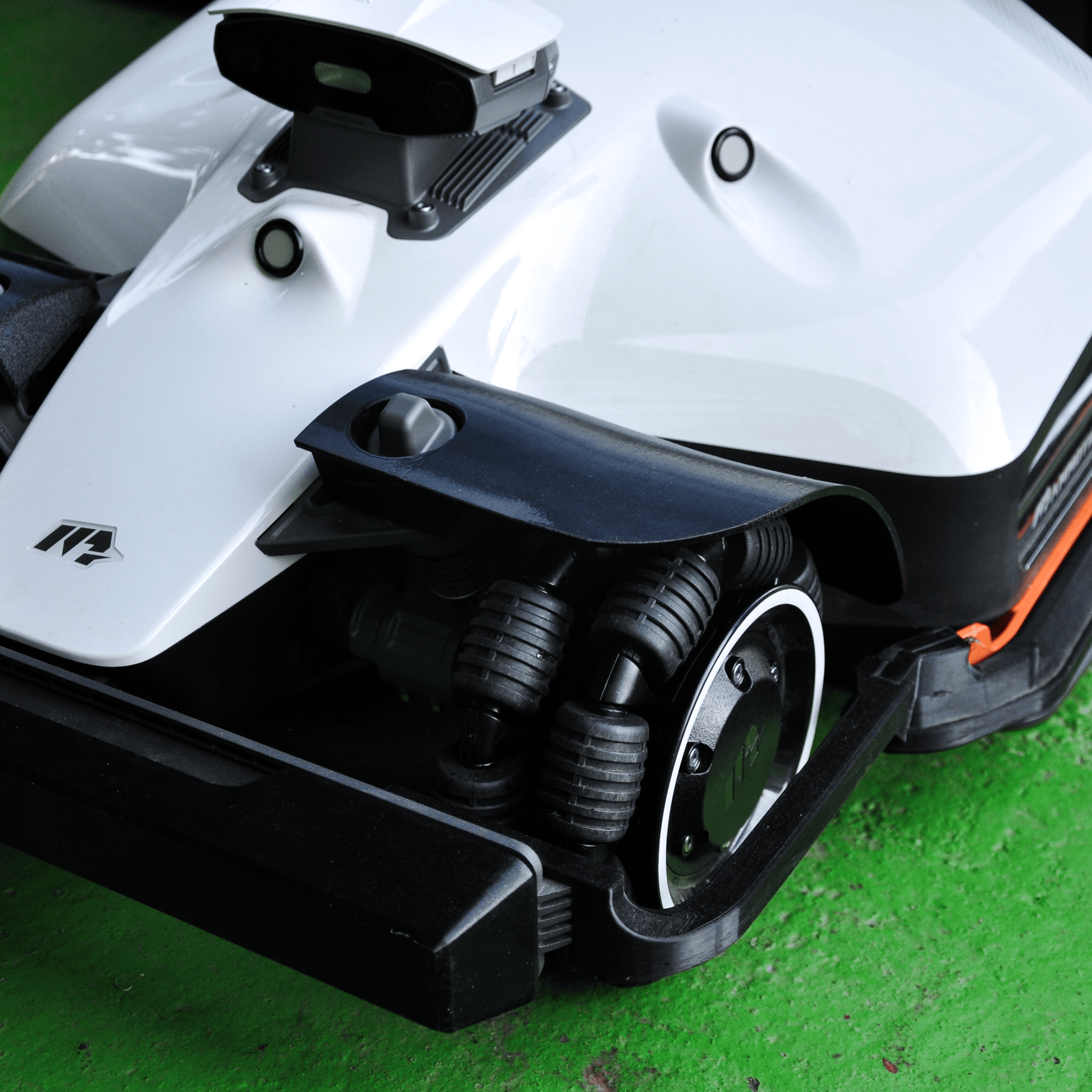 Schutzkotflügel für Mähroboter Mammotion Luba 1, 2 & 2X - Exact Designs